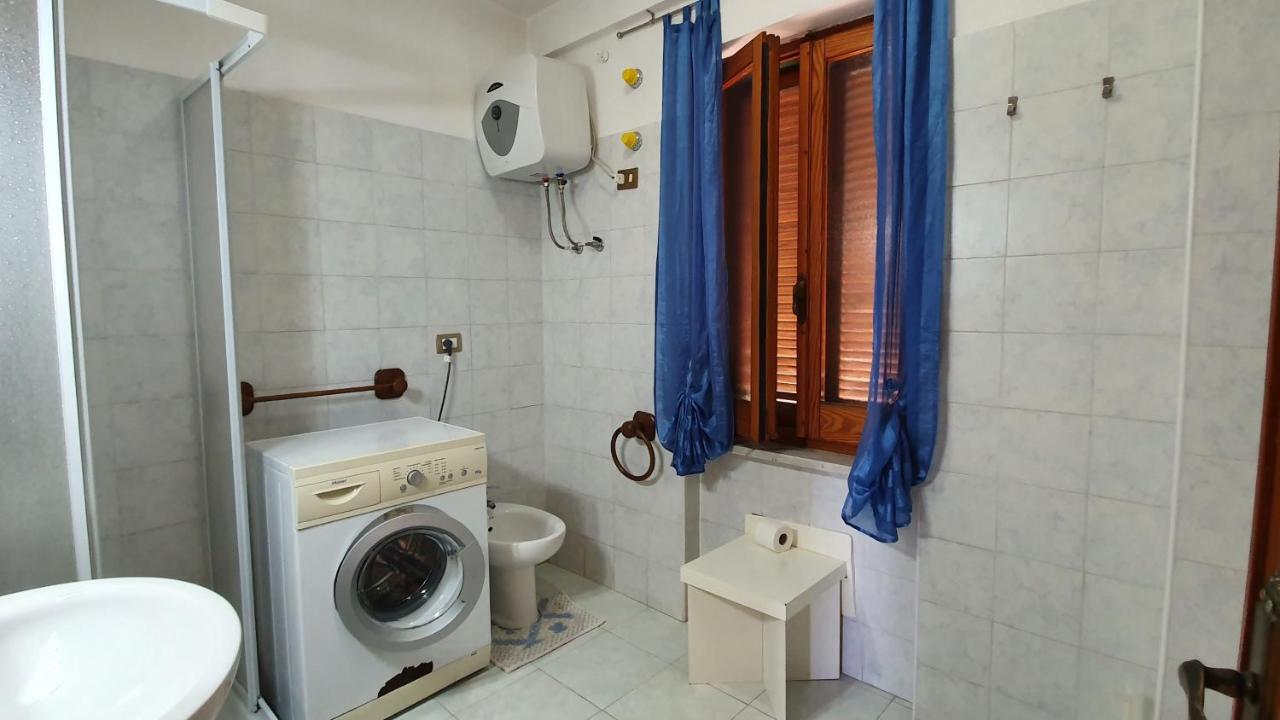 Em Holiday Apartment Quartu SantʼElena Exteriör bild